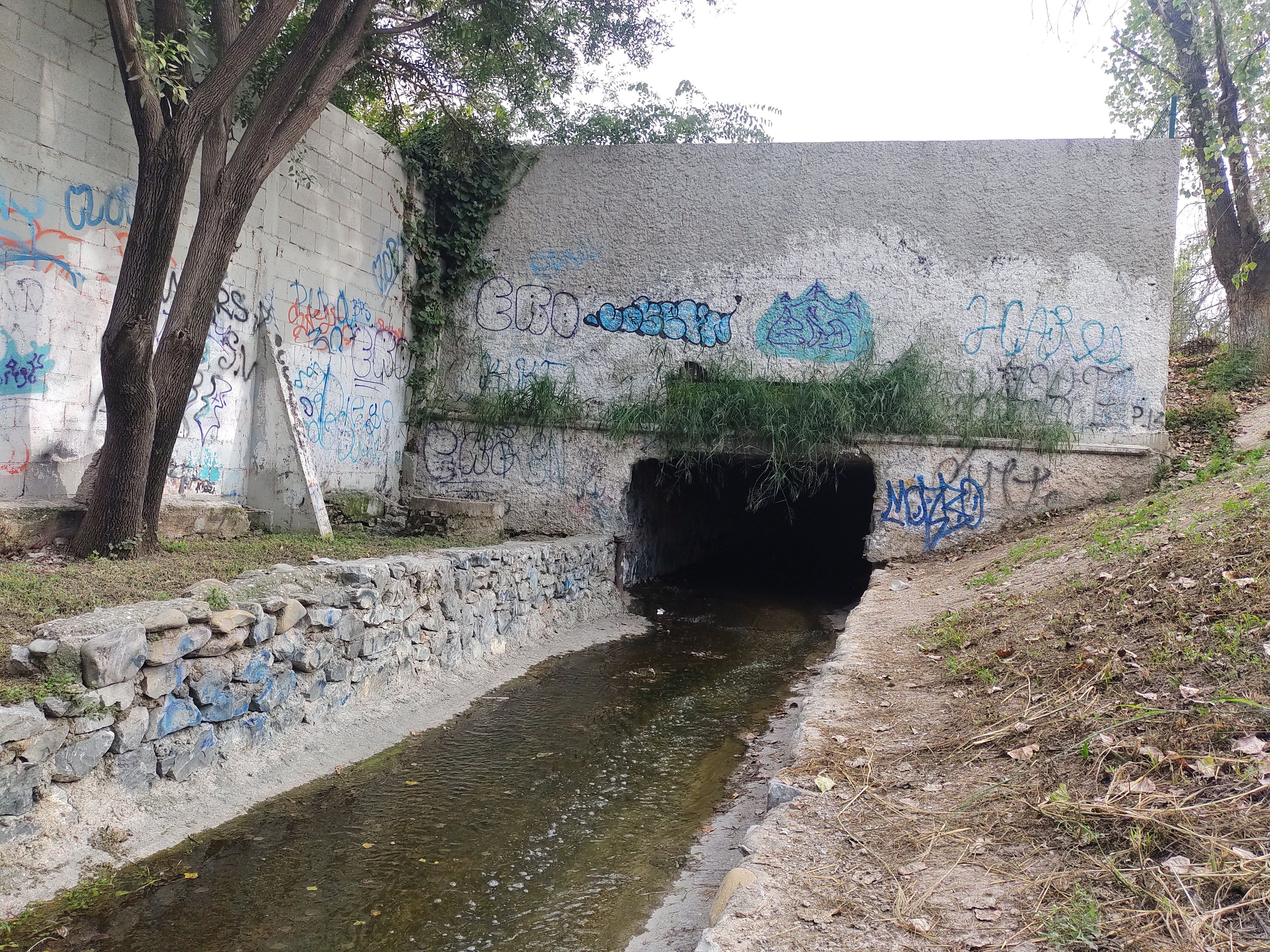 Desatienden reportes del “el túnel del amor” 